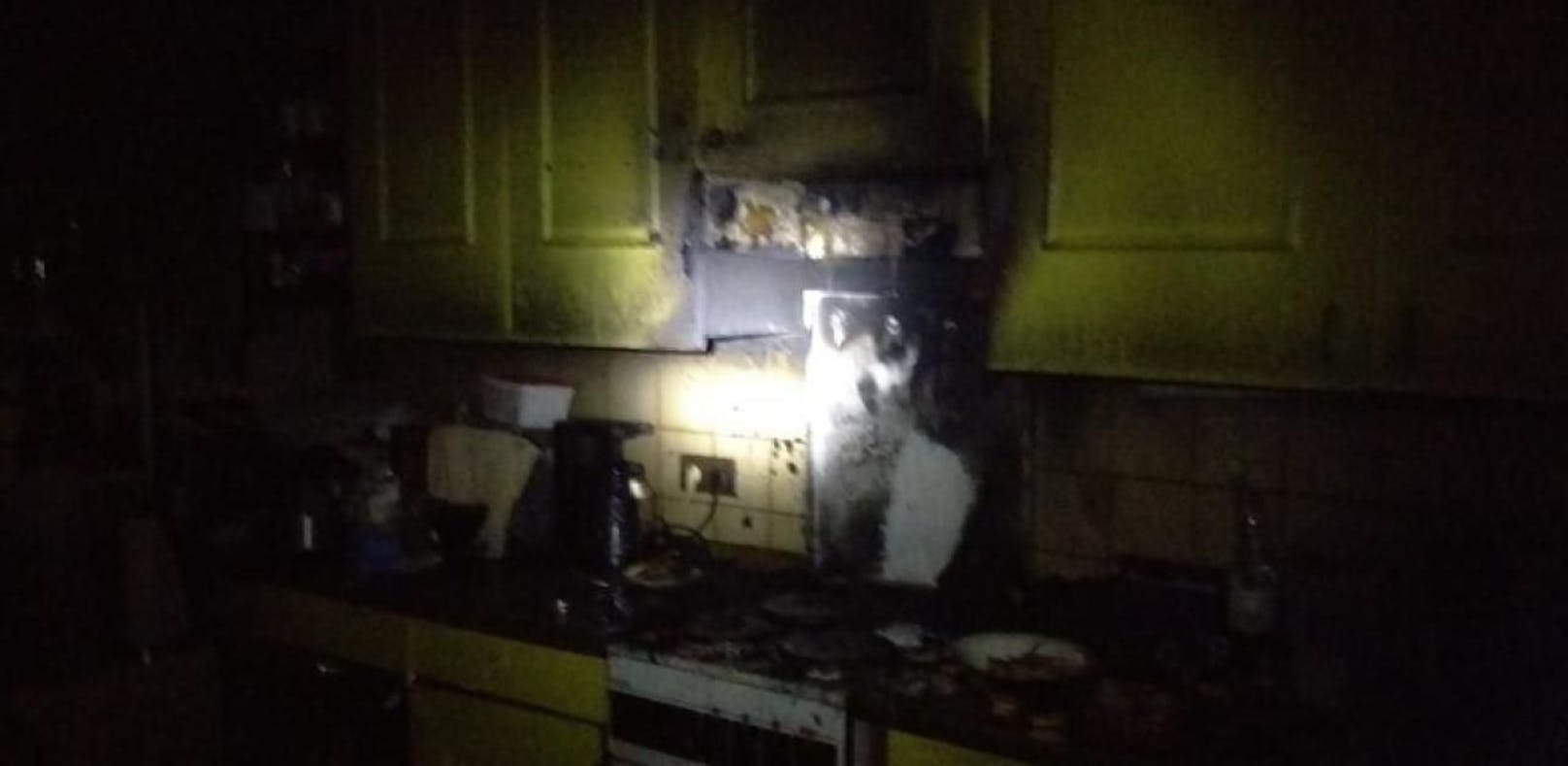 Die Küche wurde bei dem Brand schwer beschädigt.