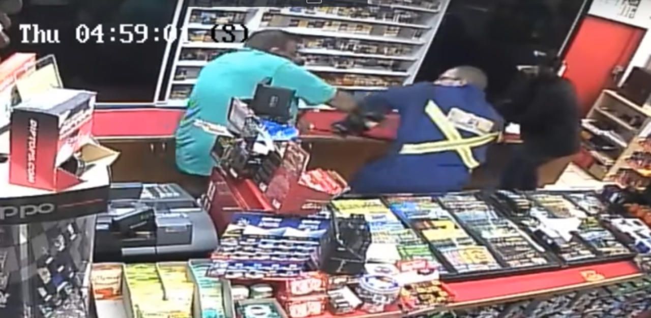 Heute.at - Verkäufer liefert Räubern den Kampf ihres Lebens