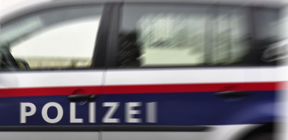 Die Polizei fand die Leichen des älteren Ehepaars.