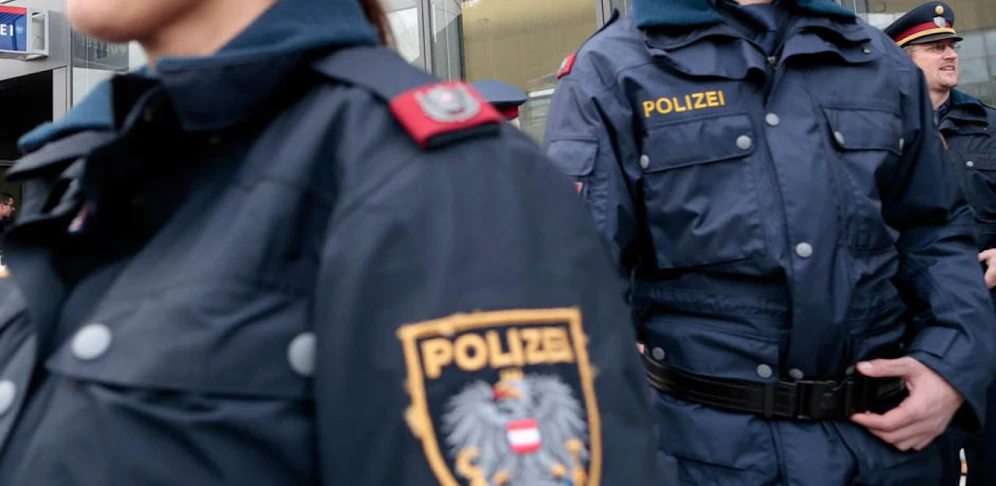 Aufmerksame Polizeibeamte konnten einen Diebstahl in letzter Sekunde verhindern. 