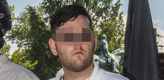 Der rechtsextreme Attentäter von Charlottesville (2.v.l.) bei einer rechten Demo.