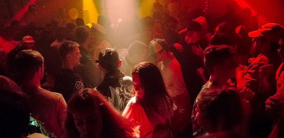 Der 19-Jährige wurde in einer Disco zusammengeschlagen.