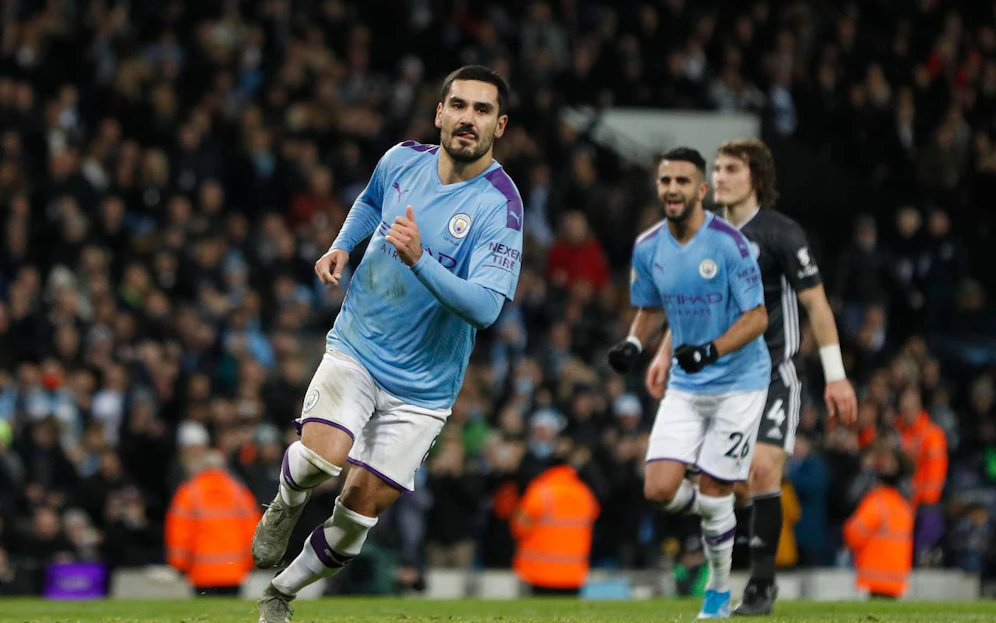 Ilkay Gündogan bejubelt seinen Treffer.