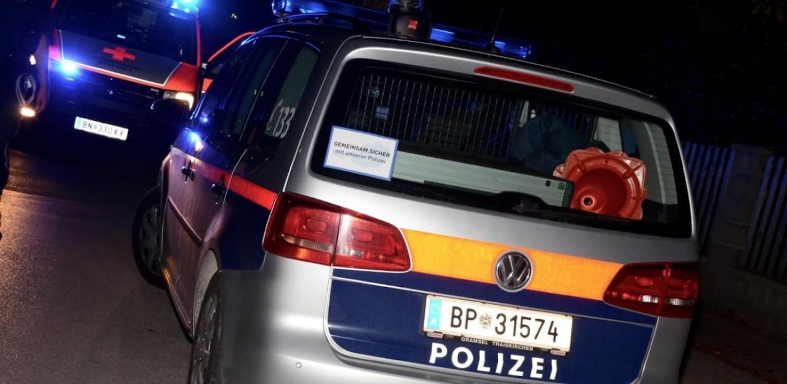 Polizei-Helikopter: Suche nach 15-Jährigem in NÖ
