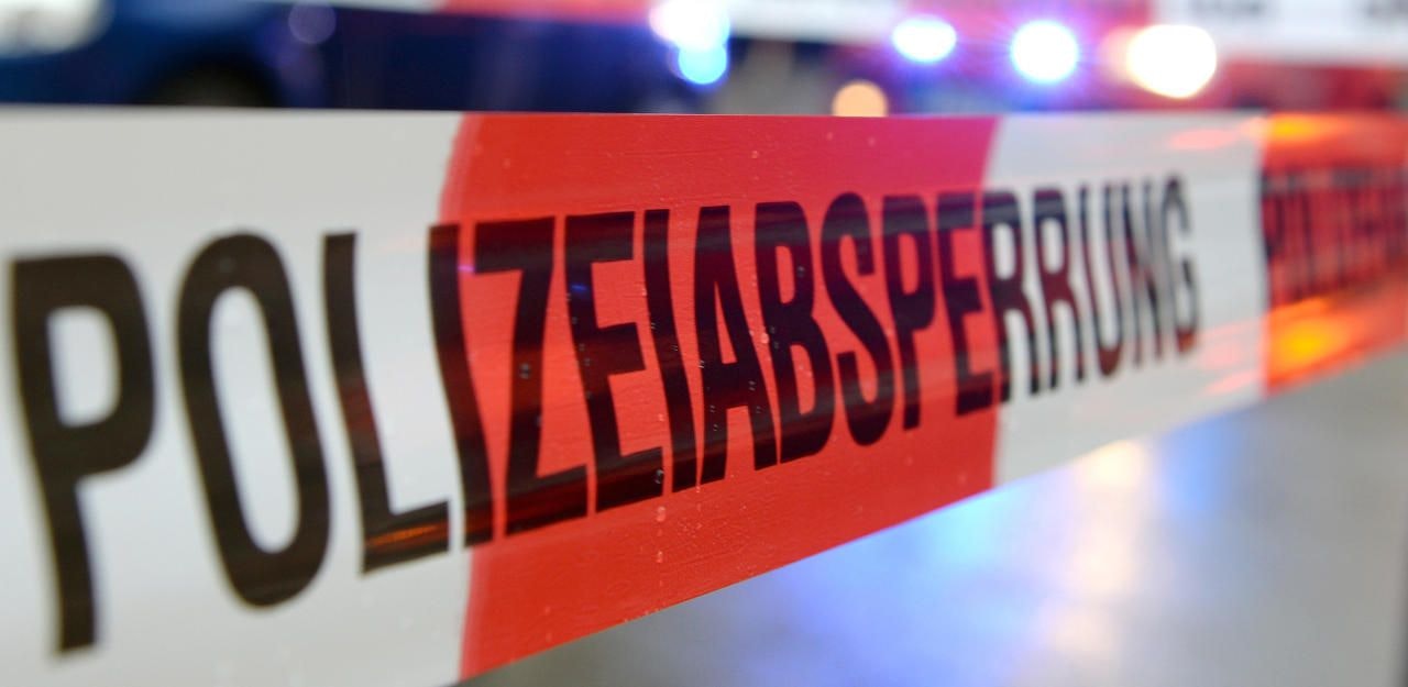 Heute.at - Stallbursche stach Reiterin (38) mehrmals in den Hals