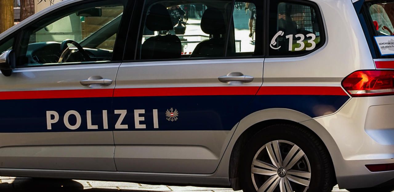 Heute.at - 31-Jähriger fuhr Ex-Frau absichtlich mit Auto an