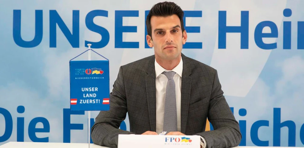 Udo Landbauer weint den Mandataren keine Träne nach.