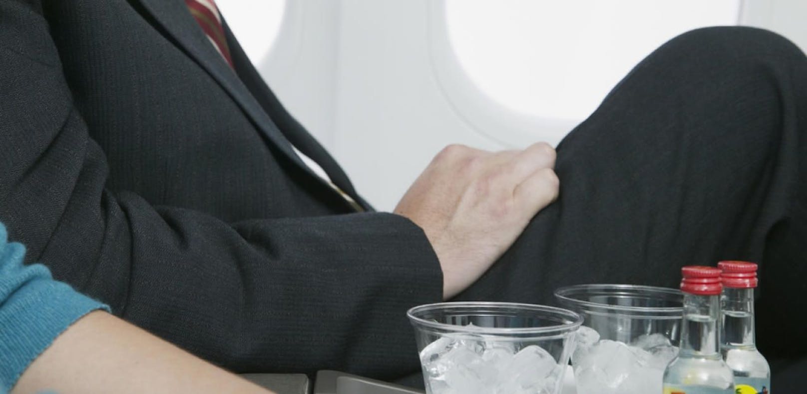 Kommt ein Alkohol-Verbot auf Flügen nach Mallorca?