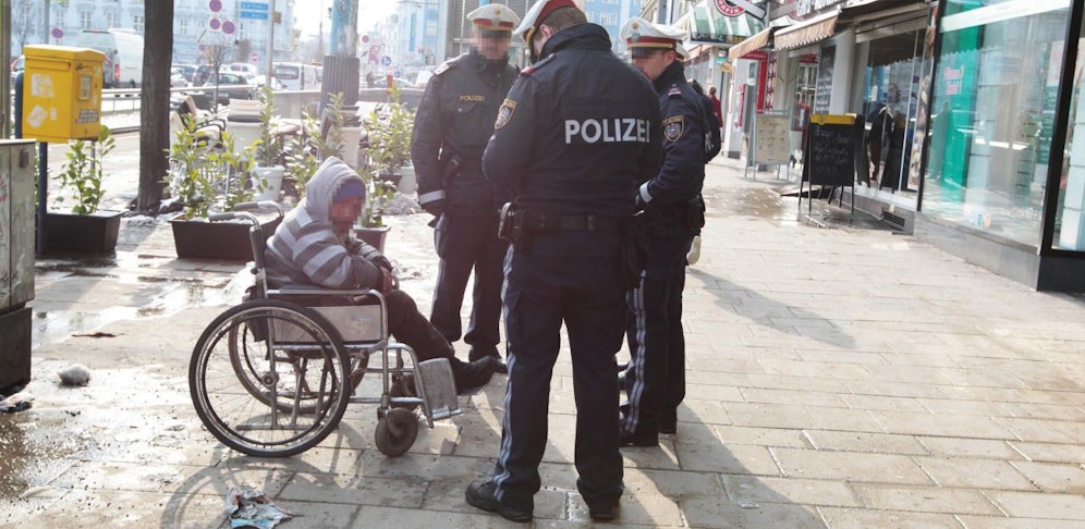 Polizei kontrollierte zwei Tage lang Bettler (Symbolbild) / foto: sabine hertel / tageszeitung heute