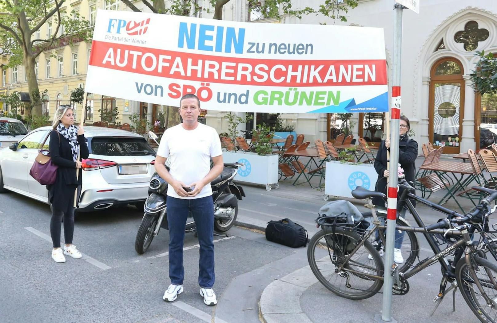 FPÖ-Verkehrssprecher und Klubobmann Toni Mahdalik ist zwar selbst passionierter Radler, aber gegen den Pop-Up-Radweg.