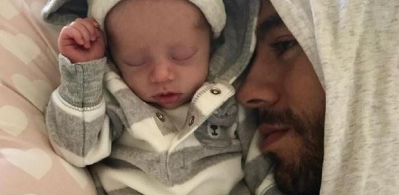 Heute.at - So süß sind die Babys von Iglesias und Kournikova