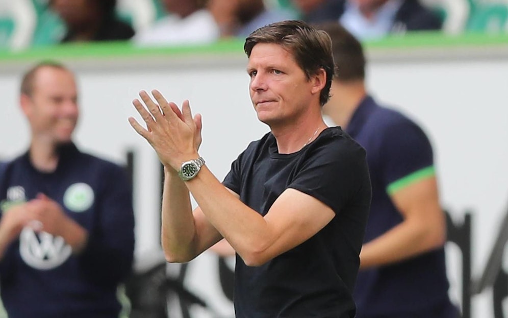 Oliver Glasner gewinnt sein Bundesliga-Debüt als Wolfsburg-Coach. 