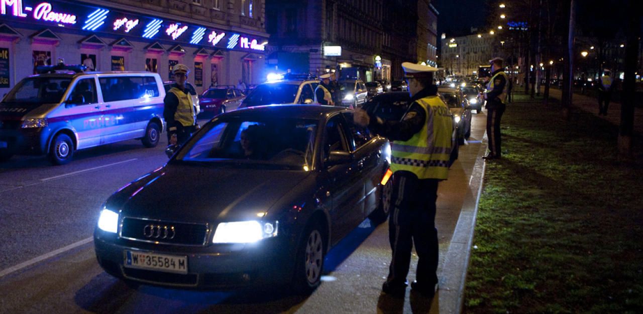 Polizei im Einsatz (Symbolfoto)