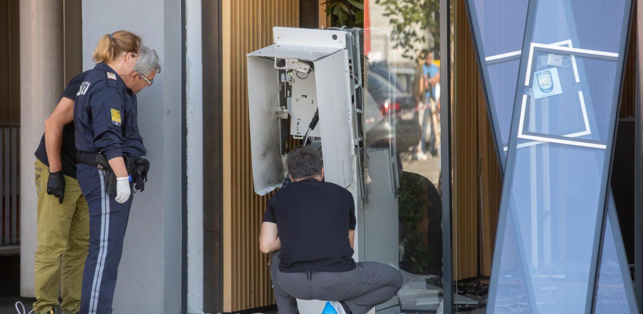 Heute.at - Bankomat gesprengt – Alarmfahndung läuft