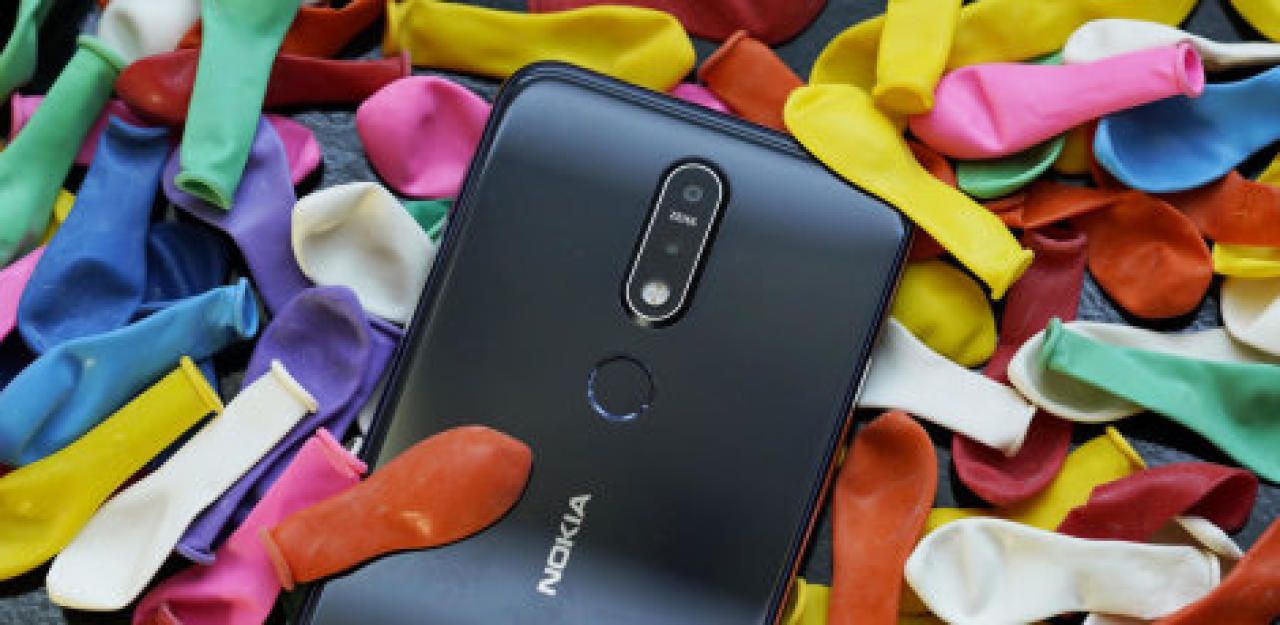 Heute.at - Nicht im Ernst – dieses Handy kostet nur 300 €?