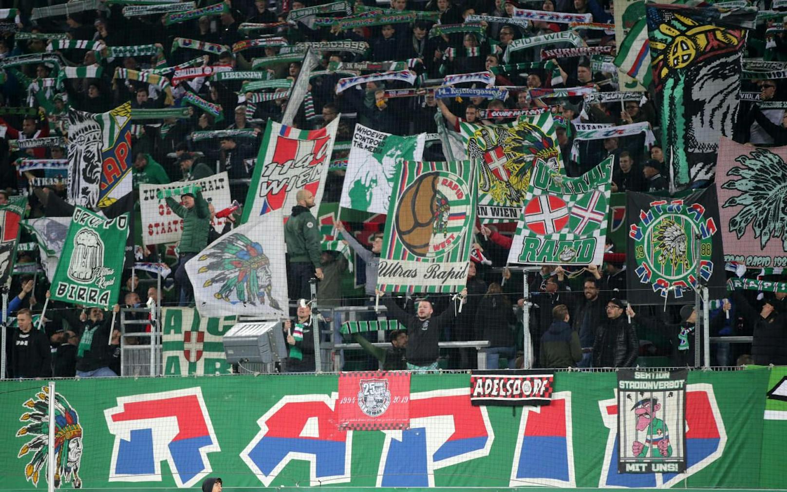 Die Rapid-Ultras solidarisieren sich mit der Krisen-Region Italien. 