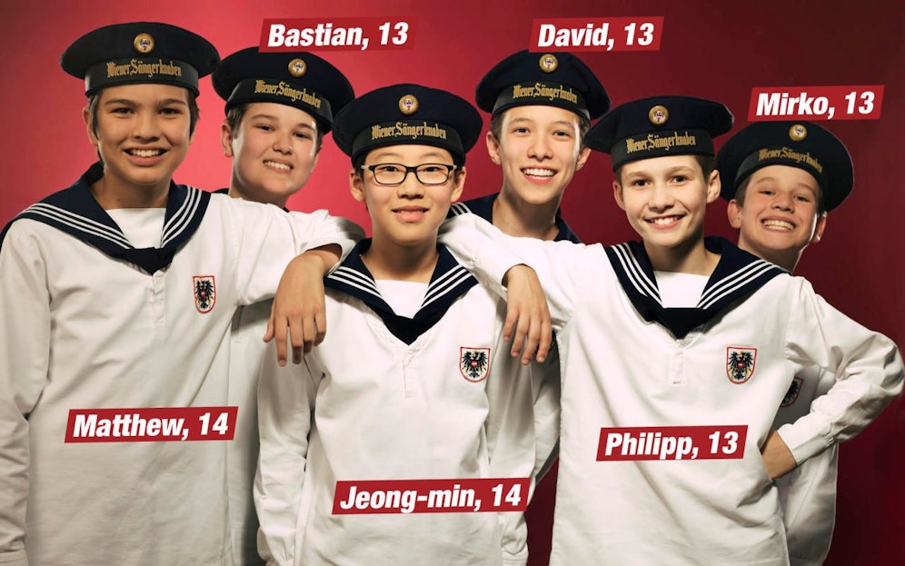 Kriegen heute ein besonderes Betthupferl: Sechs Sängerknaben rocken "Die Zauberflöte"