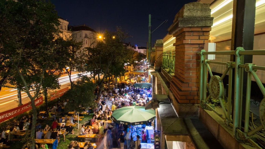 Gürtel-Night-Walk: Am Samstag findet die 22. Ausgabe des Gürtel Nightwalk zwischen Thaliastraße und Alserstraße statt.