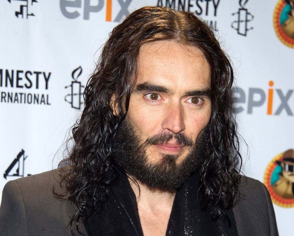 Russell Brand moderiert MTV-Filmpreise - Kultur | heute.at