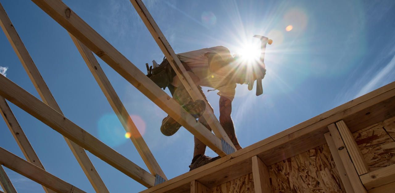 Ab 35 Grad im Schatten können Bauarbeiter "Hitzefrei" bekommen.