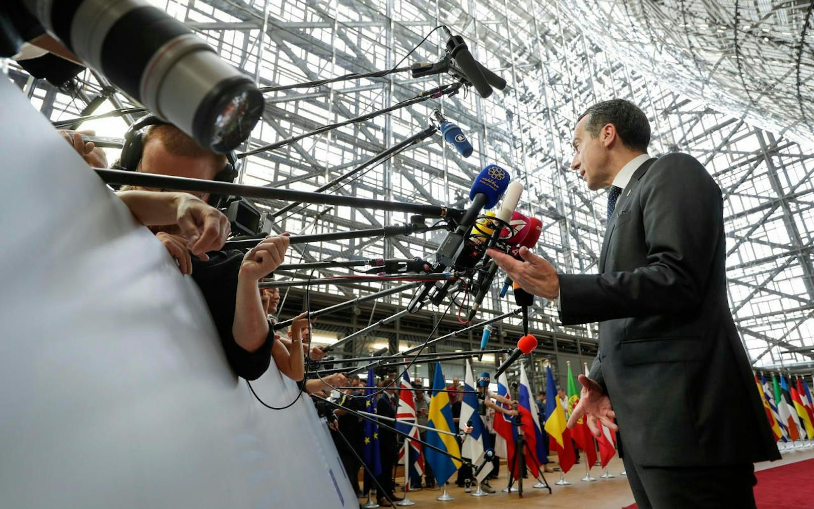 Bundeskanzler Christian Kern (SP) in Brüssel beim Europäischen Rat der Staats- und Regierungschefs