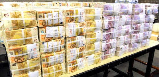 Der Iran will 300 Millionen Euro in bar ausgezahlt haben (Symbolbild).