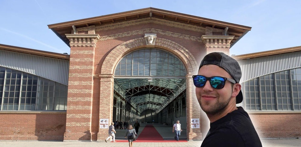 Nach einer Veranstaltung in der Wiener Marx-Halle ärgert sich Bernhard B.: "Mir wurde Gewand um über 200 Euro gestohlen. Nun will mich der Veranstaler abspeisen."