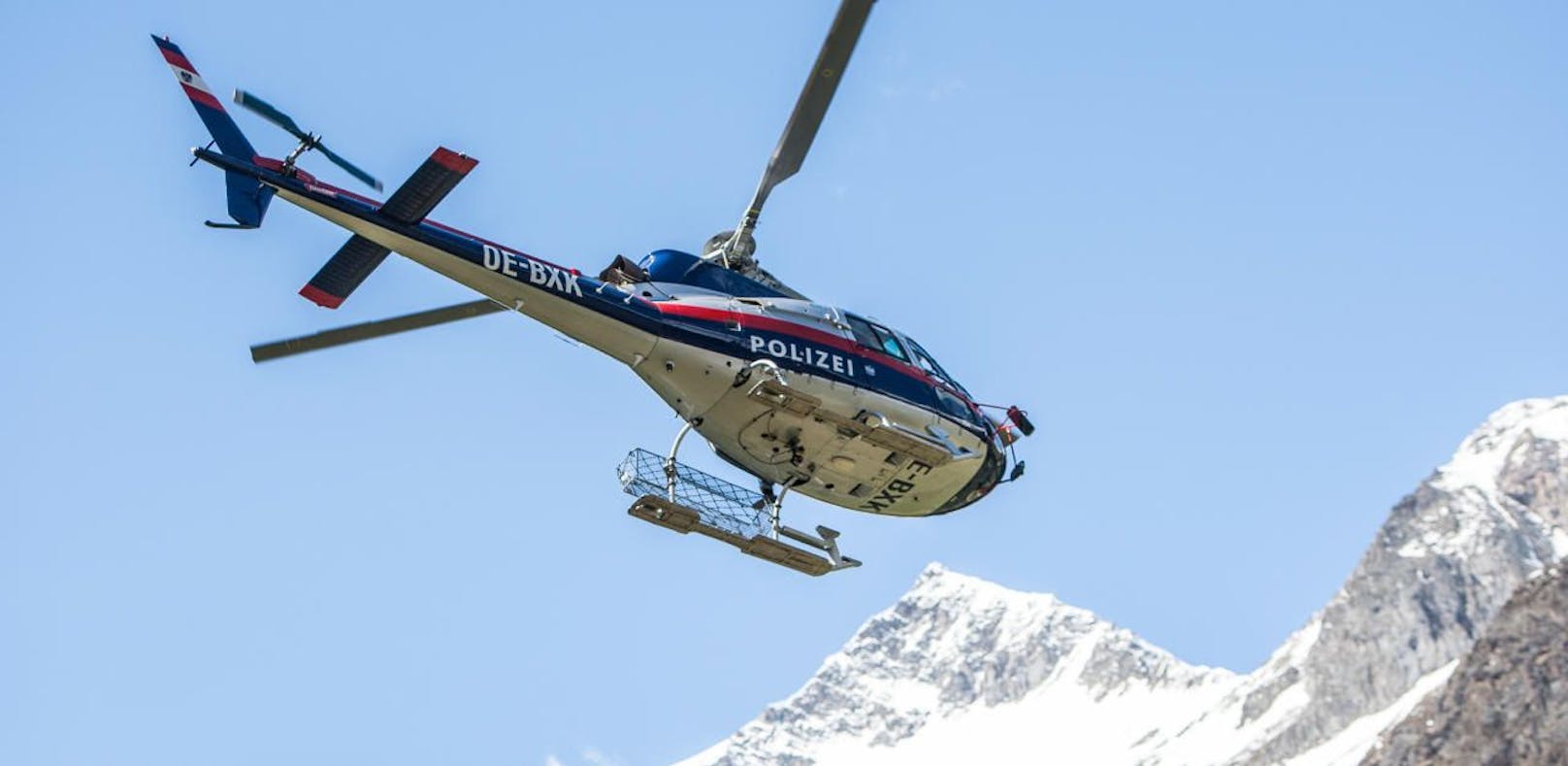 Im Bild der Polizei Hubschrauber Libelle Tirol. Archivbild.