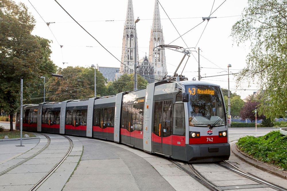 Ab 21. September fahren die Linien 43 und 44 wieder bis zum Schottentor.