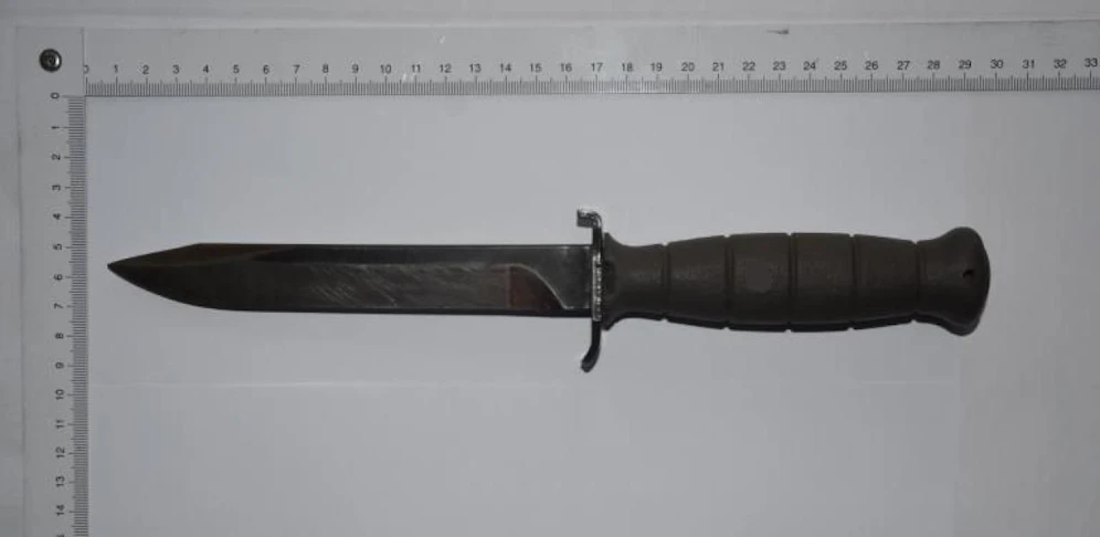 Mit diesem Messer wollte der 21-Jährige den Trafikanten überfallen.