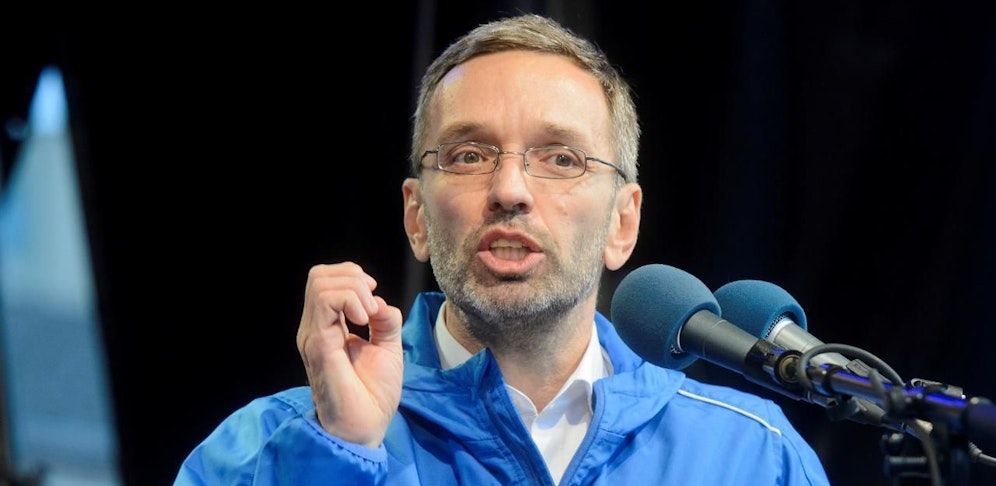 FPÖ-Klubchef Herbert Kickl zum Mordfall Gloggnitz: "Wer trägt dafür die Verantwortung?"