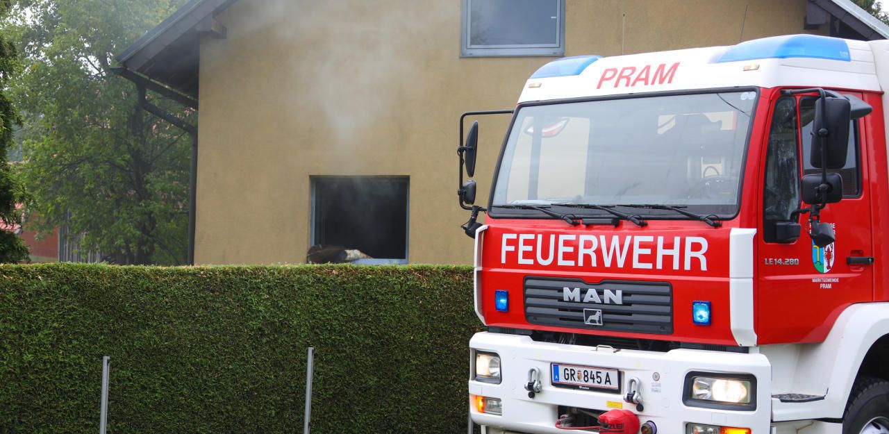 Heute.at - Todesfalle Heizdecke: 91-Jähriger stirbt bei Brand