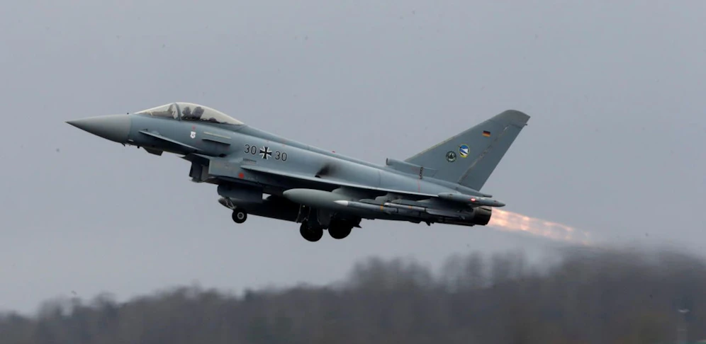 Auch deutsche Eurofighter bewachen den EU-Gipfel.