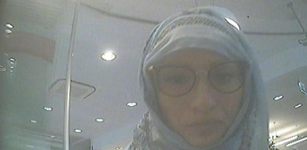 Die Polizei ersucht um Hinweise. Wer kennt diese Frau?