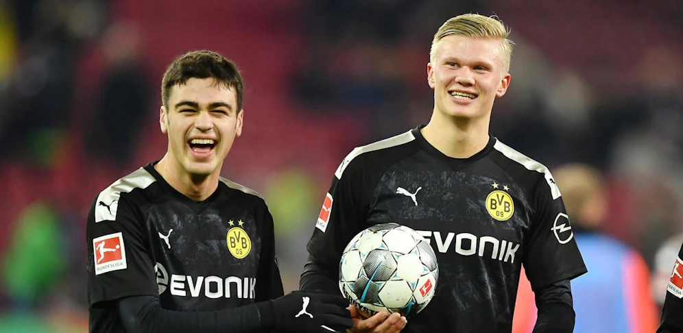 Giovanni Reyna und Erling Haaland,