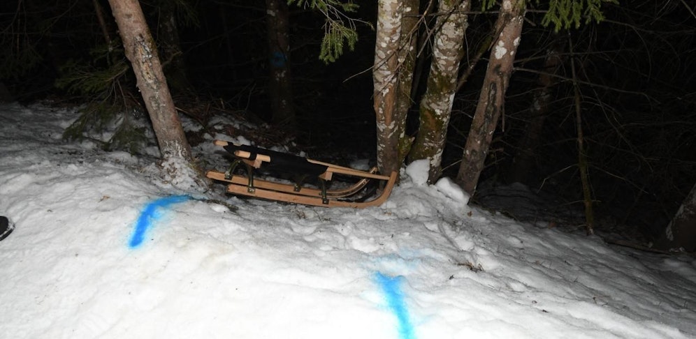 Bei dem Rodelunfall in Oberndorf wurden mehrere Personen verletzt.