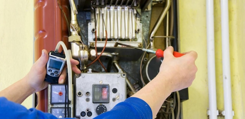 Die Therme sollte einmal im Jahr gewartet werden.