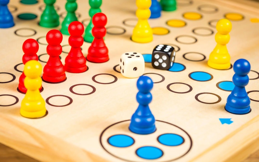 Wer sich bei "Mensch, ärgere dich nicht" nicht ärgert, ist ein besonders ausgeglichener Mensch. 