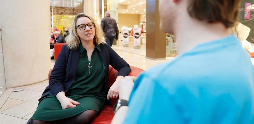 Melanie Wurzer ist die erste Seelsorgerin in einem Einkaufszentrum.