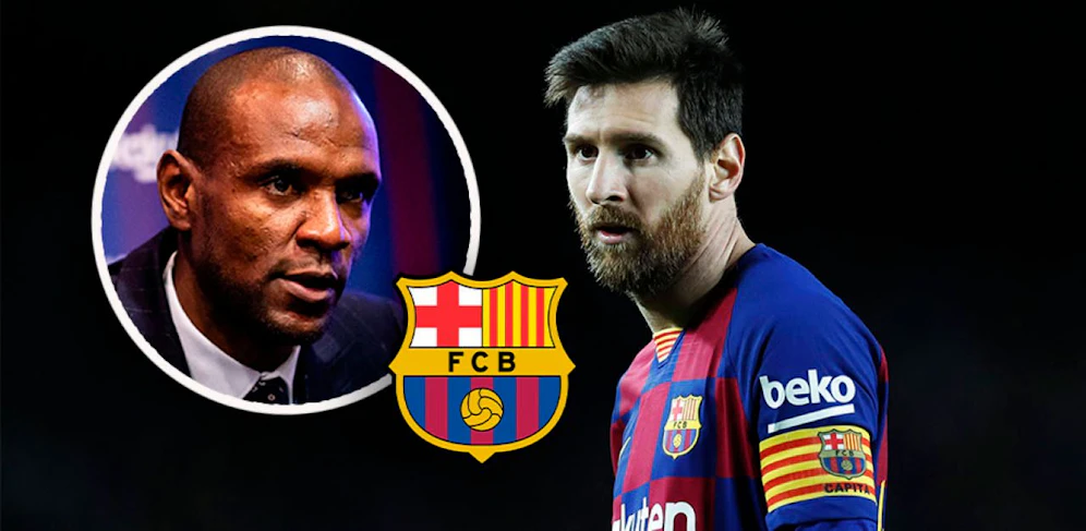 Lionel Messi greift Barcelona-Sportdirektor Eric Abidal an. 