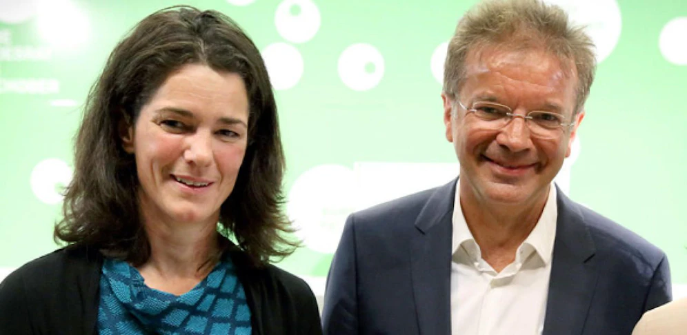 Eva Glawsichnig (re.) und die Spitze der oberösterreichischen Grünen Maria Buchmayr und Rudi Anschober.