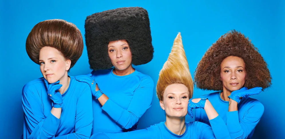 Laing sind Nicola Rost, Josefine Werner, Johanna Marshall und Marisa Akeny. 
