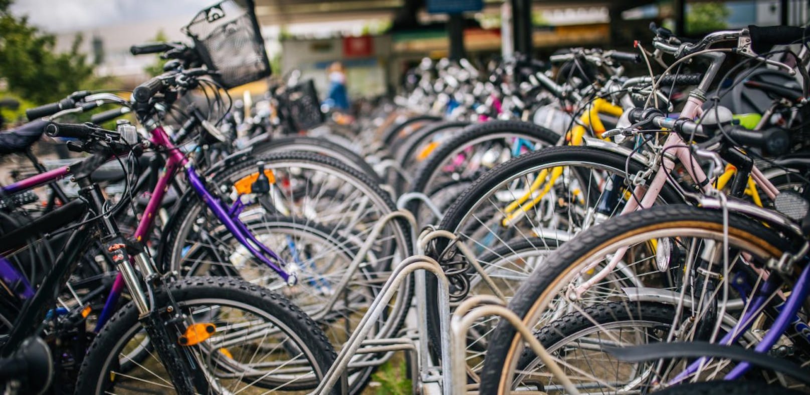 Wegen einem Lieferengpass haben viele Fahrradhersteller bereits einen Bestellstopp verhängt.