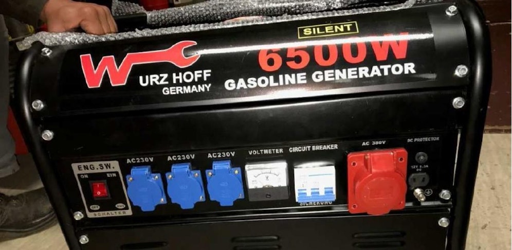 Ein Notstromaggregat dieses Typs löste den tödlichen Brand aus. Dieses Foto veröffentlichte die Polizei nun zur Warnung.