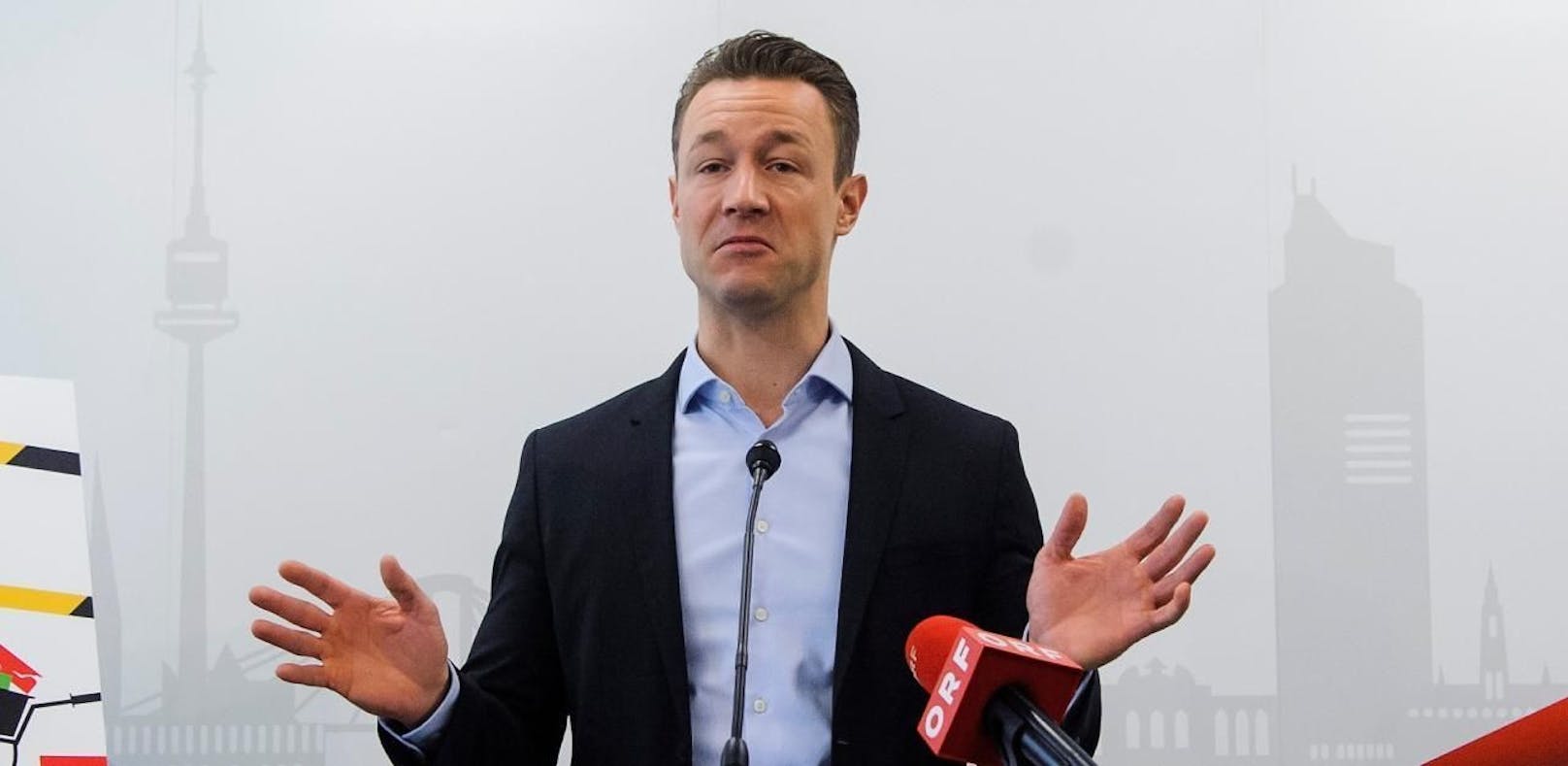 ÖVP-Medienminister Gernot Blümel hat keinen Fernseher und zahlt nur Radio-Gebühr.