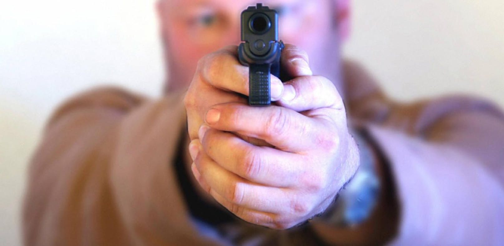 87-Jähriger bedroht Neffen im Streit mit Schusswaffe