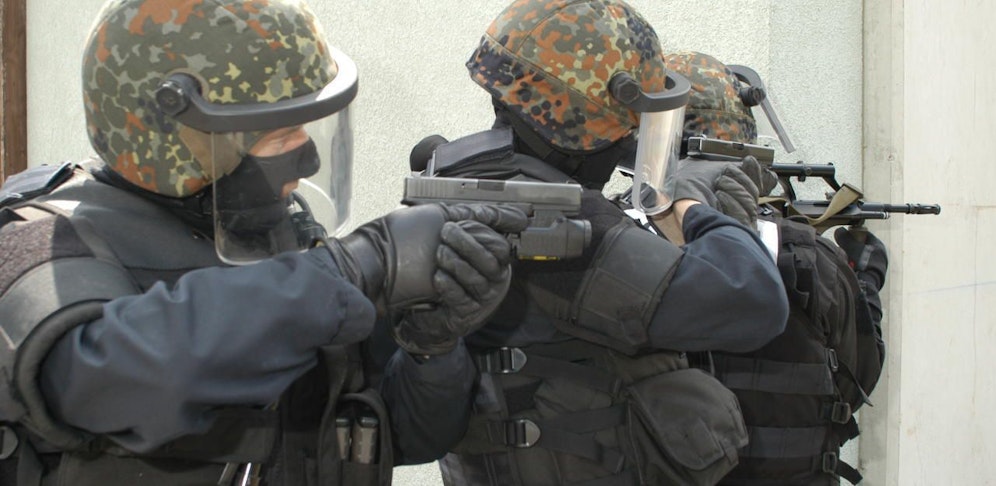 Zugriff der Cobra nach einem eskalierten Beziehungsstreit in Heidenreichstein.