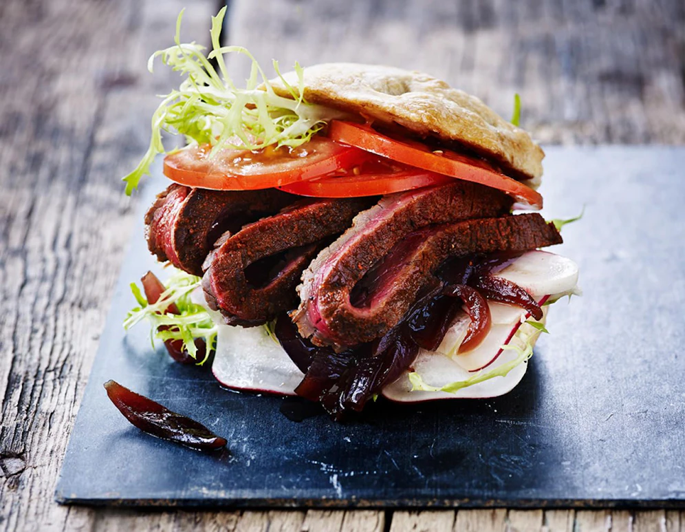 Der Weber Flank Steak Burger für den Touchdown.