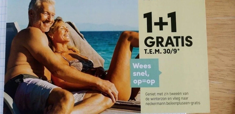 "Seine Hand ist so unglücklich platziert, dass es aussieht, als würde er die Frau gerade befriedigen" ? doppeldeutige Werbung des Reiseveranstalters Neckermann.
