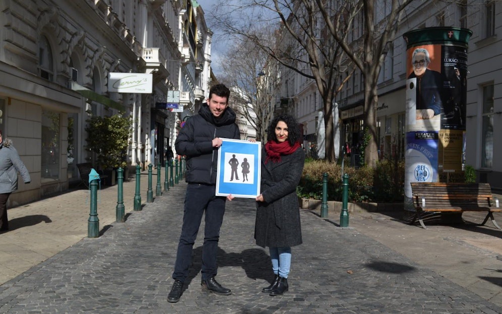 Die SPÖ Alsergrund (Bezirksrat Christian Sapetschnig und Bezirkschefin Saya Ahmad) will die Servitengasse zu einer Fußgängerzone machen.